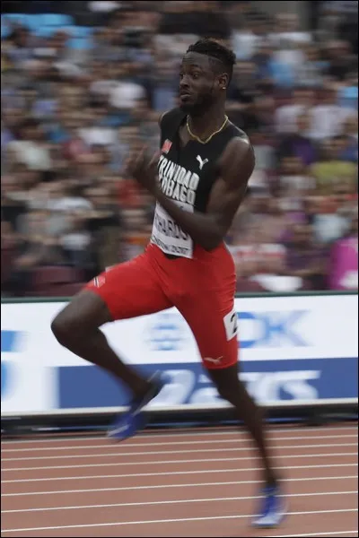 Jereem Richards est spécialiste du...