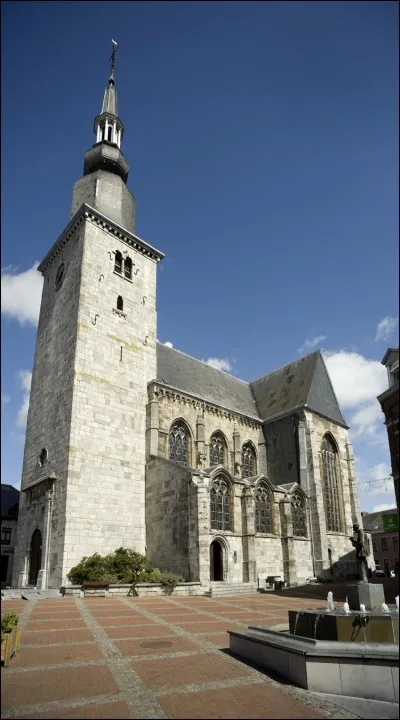 Ville de la province du Luxembourg. De quelle ville s'agit-il?