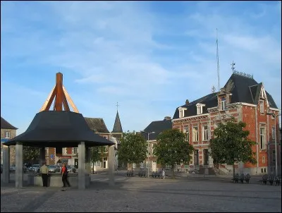 Ville de la province de Namur. De quelle ville s'agit-il?