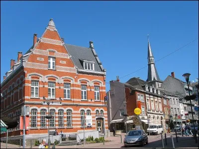 Ville de la province de Namur. De quelle ville s'agit-il?