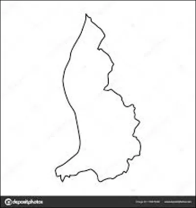 L : Quel pays est le plus petit par la taille ?