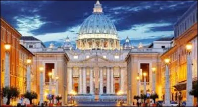 V : Quelle affirmation est vraie concernant le Vatican ?