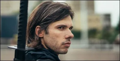 Lors de l'émission "Victoire de la musique 2018", le prix du meilleur chanteur masculin fut donné à Orelsan.