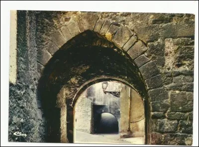 Je roule beaucoup. Je suis redescendu en Ardèche pour voir les voûtes Soubises à...