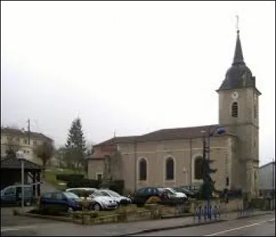Nous sommes à présent dans le Grand-Est devant l'église Saint-Blaise, datant du XVIIIè siècle, Chavigny. Village de l'arrondissement de Nancy, il se situe dans le département ...