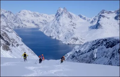 L'Alaska et le Groenland t'intéressent-ils ? Pourquoi ?