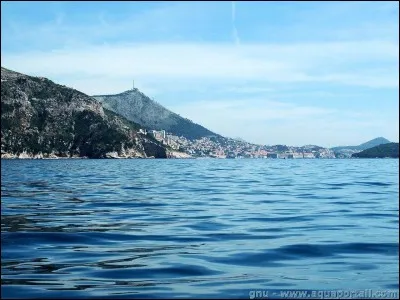 Qu'appelle-t-on une mer intérieure ?