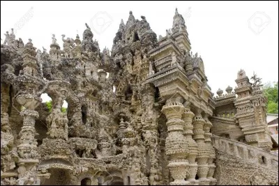 Où ce bâtiment se trouve-t-il ?