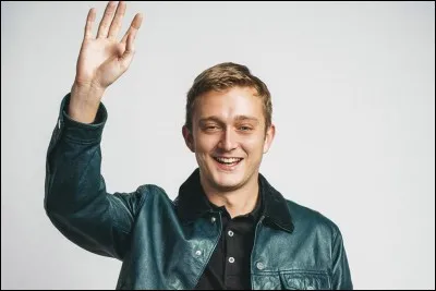 Le rappeur Vald serait sorti du manège "Spain Moutain", se trouvant à Disneyland Paris, en pleurant.