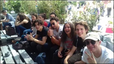 Qui sont les saint-simoniens à l'origine du canal de Suez au XIXe siècle ?