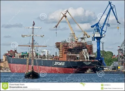 En 2001, on estimait les échanges entre le Maroc et la Russie à 200 millions de dollars. En 15 ans, par combien ont été multipliés les échanges entre les deux pays ?