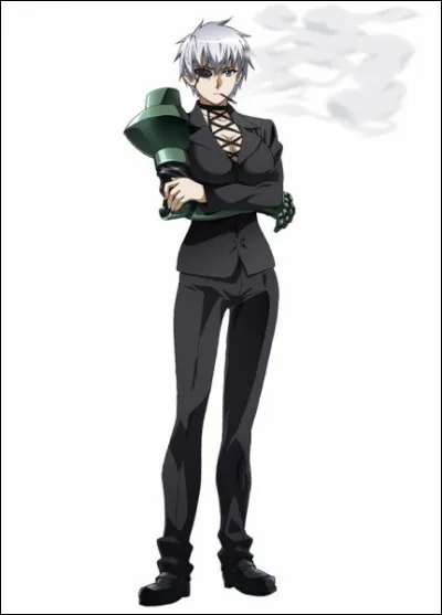 Quel job Najenda occupait-elle avant de rejoindre le Night Raid ?