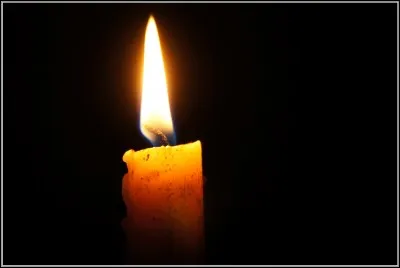 Devenue déesse à la vie immortelle par Dieu suite à la demande d'Éros, elle partit dans les enfers chercher une crème de beauté pour Aphrodite qui était jalouse de celle-ci en raison de sa beauté exceptionnelle. Qui est-ce ?