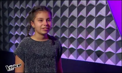 Quel est le prénom de cette fille ?