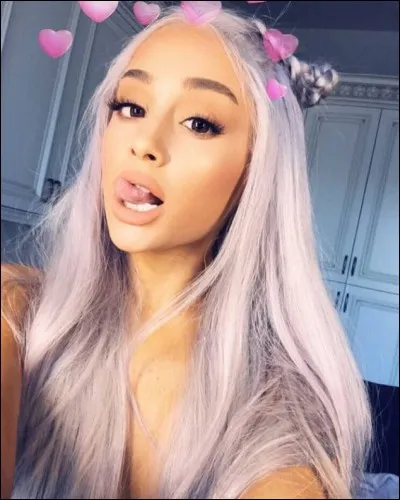 Ariana adore les....