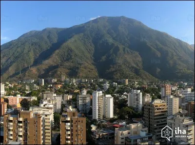 Caracas est la capitale de la Colombie.