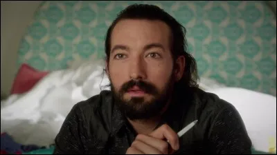 Comment l'otage de Petra s'appelle-t-il ?