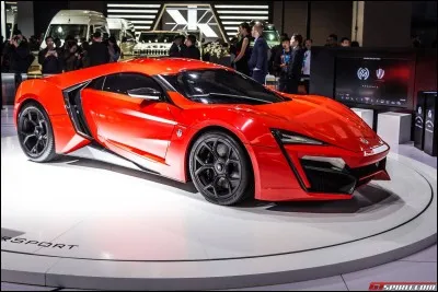 Dans quel film peut-on voir une Lykan HyperSport ?