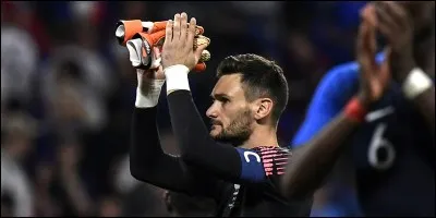 Laquelle de ces nations n'affrontera pas l'équipe de France au premier tour de la compétition ?