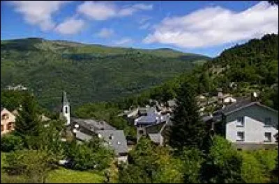Petit village Ari&eacute;geois de 23 habitants, dans la vall&eacute;e de Vicdessos, Sem se situe dans l'ancienne r&eacute;gion ...