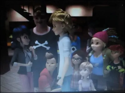 Où se déroule la scène finale de l'épisode ?