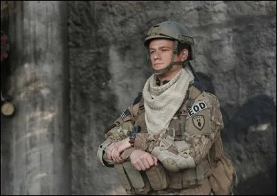 La première fois que MacGyver a rencontré Jack Dalton, où et à quoi Jack a-t-il comparé le nom de famille "MacGyver" ?