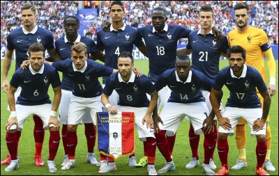 Et qui est le joueur de l'équipe de France le plus âgé ?