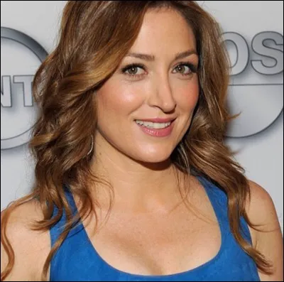 Quel est le nom de l'actrice qui incarne Maura Isles ?