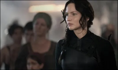 Comment s'appelle le psychiatre de Katniss à la mort de sa sur ?