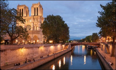 On utilise la périphrase « La ville aux cent villages » pour désigner Paris !