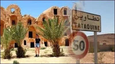 Vous avez gagné un voyage à Tataouine. Vous allez découvrir ...