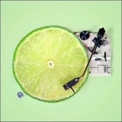 Combien y a-t-il de sillons sur un disque vinyle 33 tours (les deux faces comprises) ?