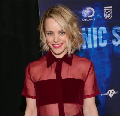 L'actrice Rachel McAdams joue dans le film "Premier Contact" aux côtés de Jeremy Renner.