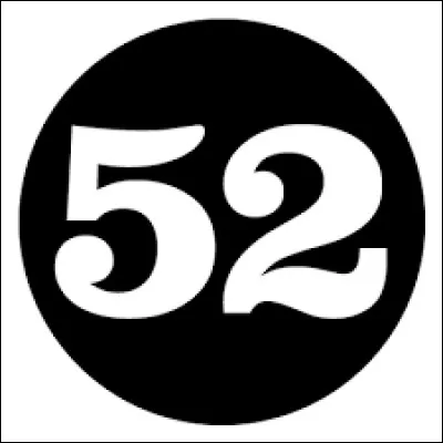 Sur un piano, on trouve 52 touches...