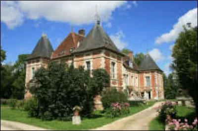 Nous terminons cette promenade au château de Villemereuil. Commune également située dans le Grand-Est, dans l'ancienne région Champagne-Ardenne, elle se situe dans le département ...