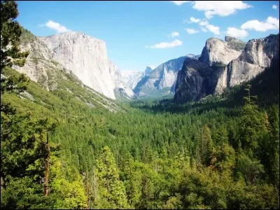 Toujours en Californie, voici le Parc National de Yosemite.