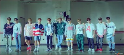 Qui a composé leur première chanson titre « Energetic » ?