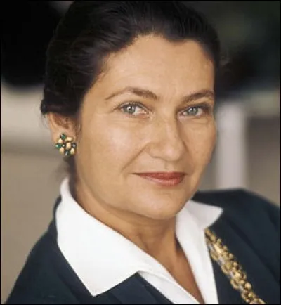 Quel est le sujet de la loi qu'a fait adopter en 1975 la femme politique Simone Veil ?