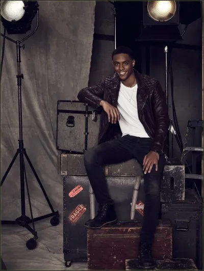 Quelle est la décision du juge pour le procès de Jordan pour meurtre ?