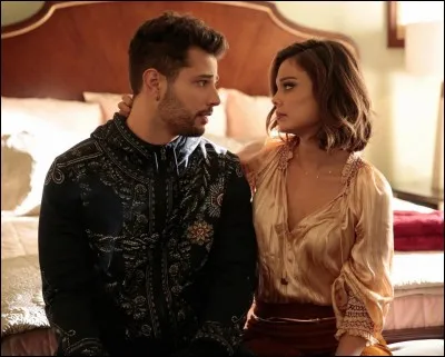 Lorsque Cristal apprend que sa sur est en danger, face à quel dilemme est-elle ?