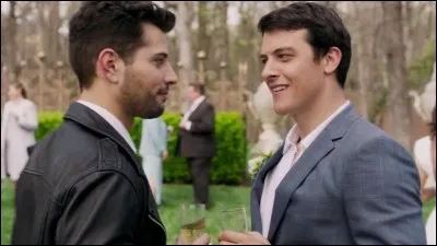 Qui fait son retour en ville dans le cinquième épisode ?