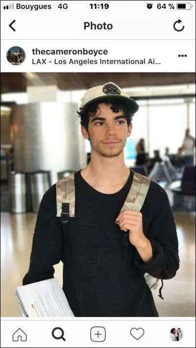 Quel est son surnom dans son groupe de danse ?