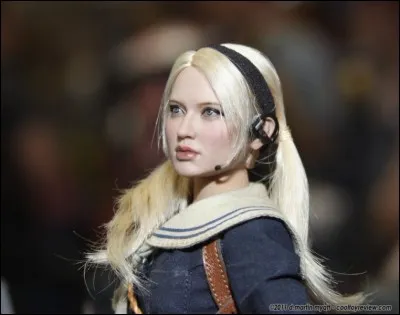 Aimie19. Passons maintenant sur une de ces séries télévisées préférées, "13 Reasons Why". Parmi ces acteurs, lequel ne figure pas dans la série ?