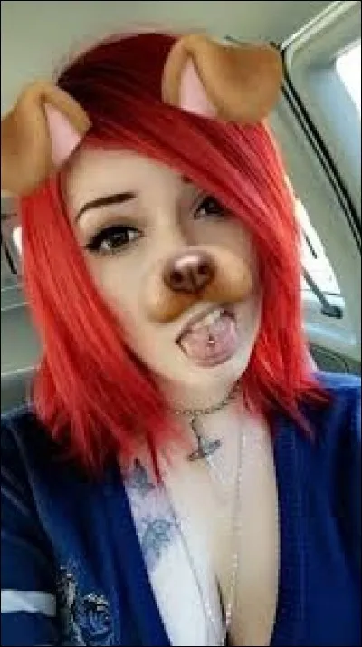 Ginny999. Ginny est aussi une grande fan de musique, surtout de la chanteuse Tal. De quelle origine est cette chanteuse ?