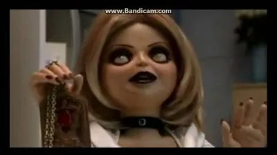 Quelle poupée Chucky meurt ?