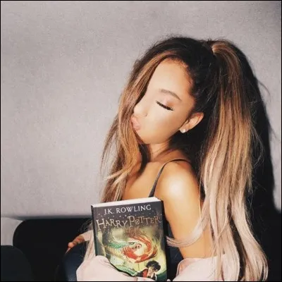 Ariana Grande est une grande Potterhead (fan de la saga Harry Potter) mais plus particulièrement d'un personnage de la saga. Qui est ce personnage ?