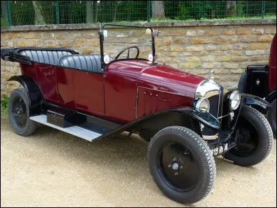 Champion olympique à Sydney en 2000 et champion WBA en 2007, qui est ce boxeur ?