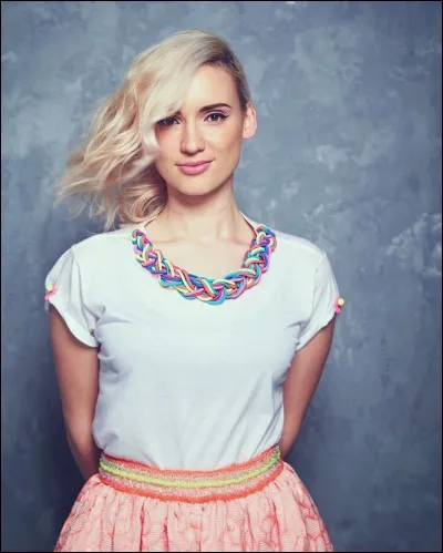 Comment s'appelle la ligne de bijoux que Natoo a lancée en 2016 ?