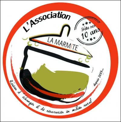 Comment s'appelle la caravane à toilettes sèches de l'association La Marmite ?