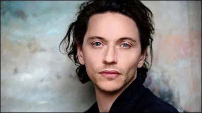 Complétez les paroles de cette chanson : "Je suis né dans cette caravane, et nous partons allez ..."